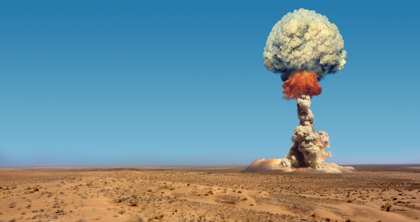 Explosion of bomb atomic